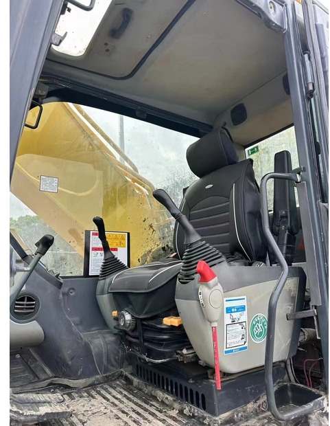 2022 Komatsu PC360-8 - Lánctalpas kotró: 4 kép. 2022 Komatsu PC360-8 - Lánctalpas kotró: 4 kép.