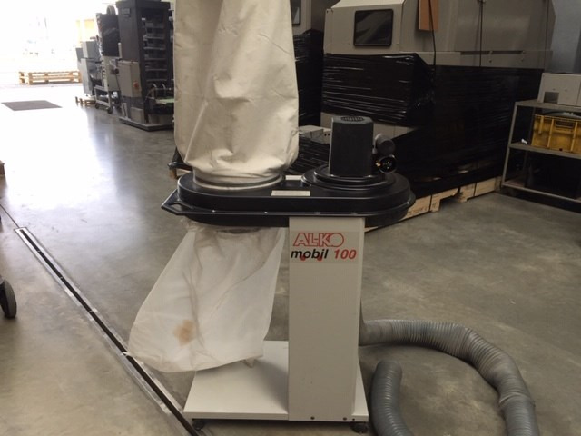 Alko Mobil-100 - HVAC berendezés: 2 kép. Alko Mobil-100 - HVAC berendezés: 2 kép.