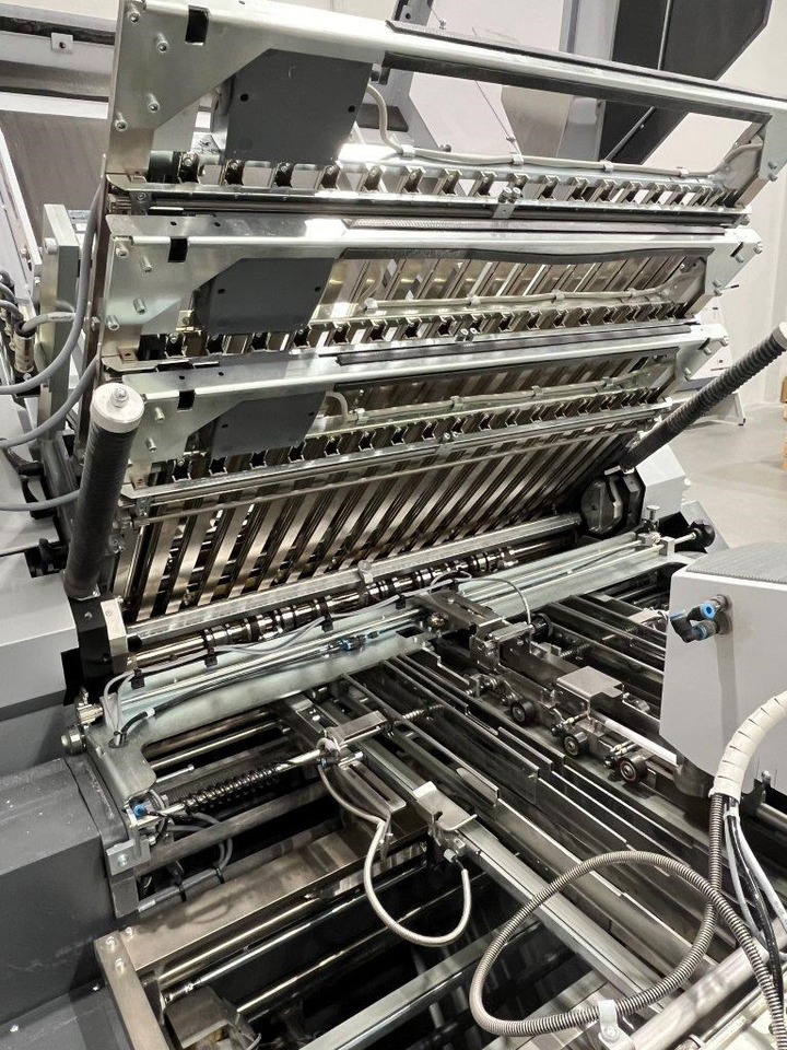 Heidelberg, Heidelberg/Stahl KH 82 P | 2.85 Mio | 2019 - Hajtógatógép: 3 kép. Heidelberg, Heidelberg/Stahl KH 82 P | 2.85 Mio | 2019 - Hajtógatógép: 3 kép.