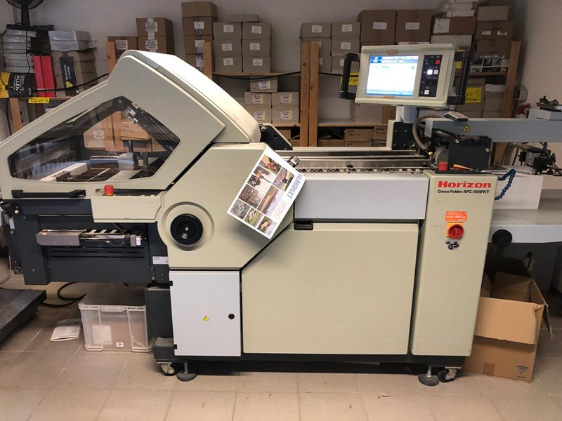 Horizon AFC-566 F | 2010 | 6,2 Mio - Hajtógatógép: 1 kép. Horizon AFC-566 F | 2010 | 6,2 Mio - Hajtógatógép: 1 kép.