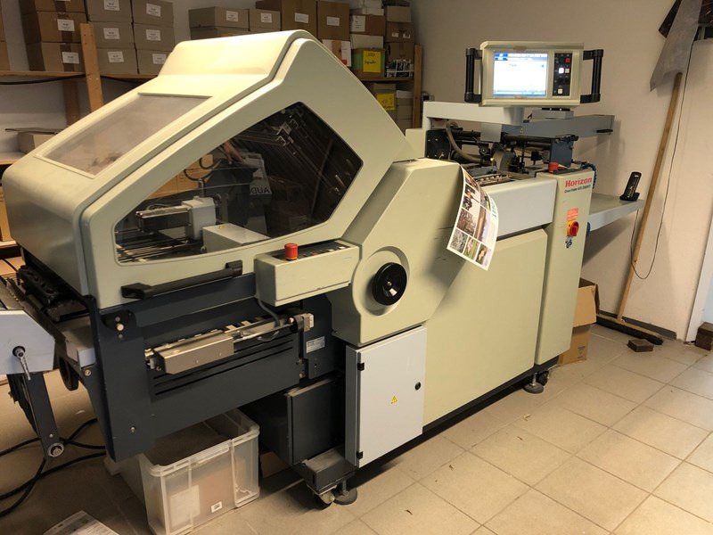 Horizon AFC-566 F | 2010 | 6,2 Mio - Hajtógatógép: 3 kép. Horizon AFC-566 F | 2010 | 6,2 Mio - Hajtógatógép: 3 kép.