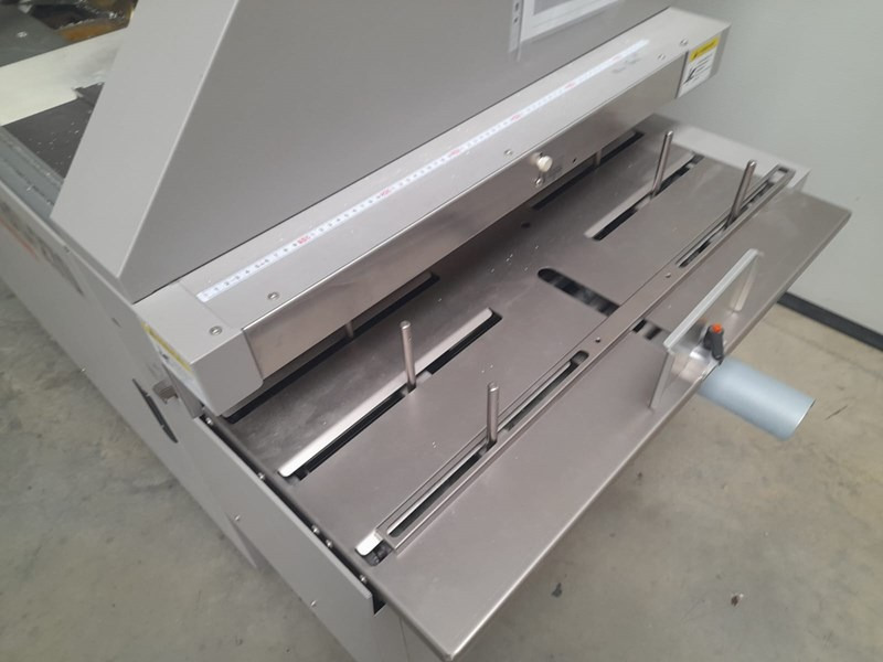 Horizon BQ-270 | 200.000 - Spirálozógép: 3 kép. Horizon BQ-270 | 200.000 - Spirálozógép: 3 kép.