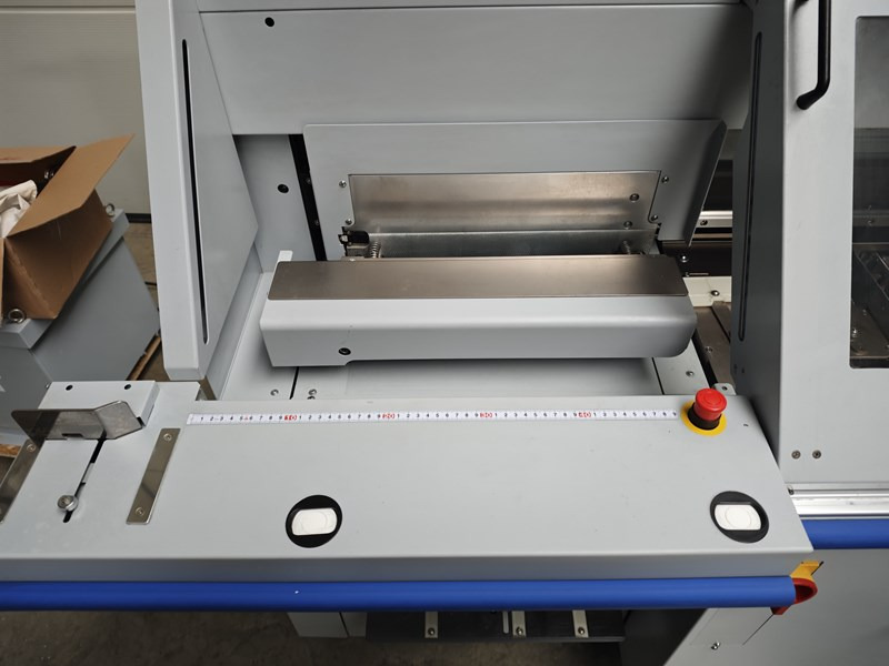 Horizon BQ-270V | 371.000 | 2011 - Spirálozógép: 5 kép. Horizon BQ-270V | 371.000 | 2011 - Spirálozógép: 5 kép.