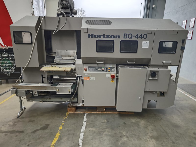 Horizon BQ-440 - Spirálozógép: 1 kép. Horizon BQ-440 - Spirálozógép: 1 kép.