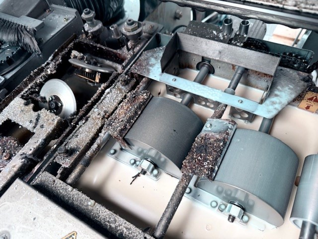 Horizon BQ-470 | 2008 - Spirálozógép: 3 kép. Horizon BQ-470 | 2008 - Spirálozógép: 3 kép.