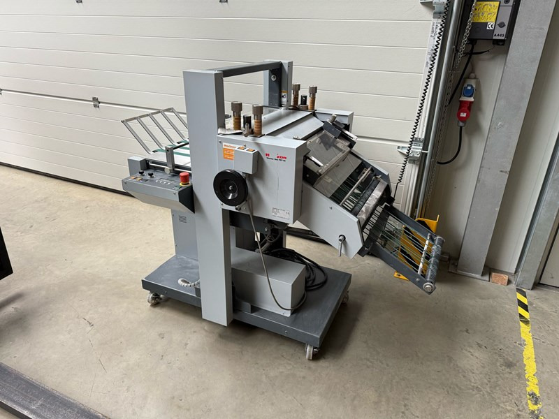 Horizon PST-40 - Hajtógatógép: 3 kép. Horizon PST-40 - Hajtógatógép: 3 kép.