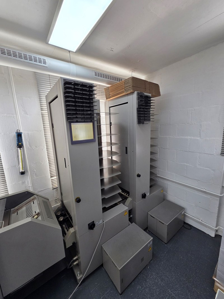 Horizon SPF-20 FC-20 2x VAC-100 | 2005 - Nyomdagép: 3 kép. Horizon SPF-20 FC-20 2x VAC-100 | 2005 - Nyomdagép: 3 kép.