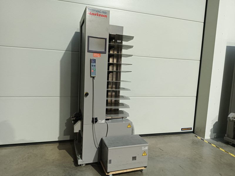 Horizon VAC-100a - Nyomdagép: 4 kép. Horizon VAC-100a - Nyomdagép: 4 kép.