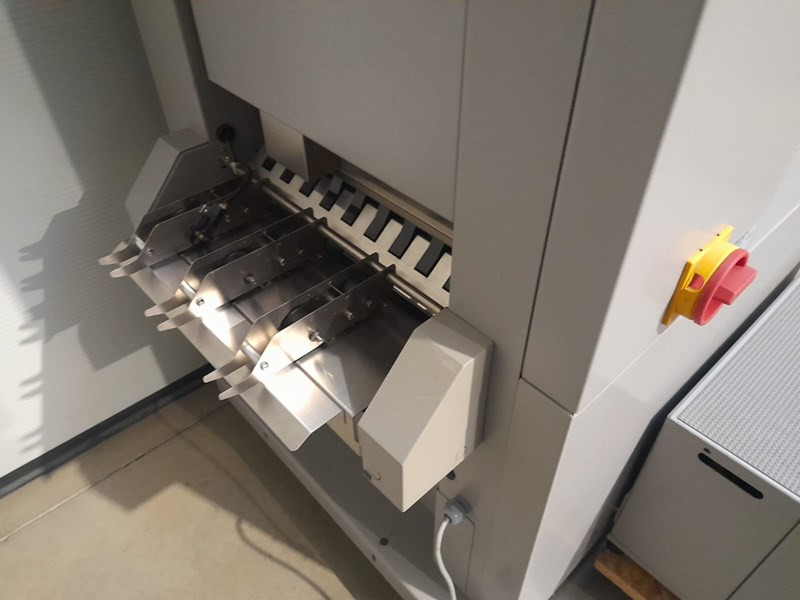 Horizon VAC-60Hm | 2006 - Nyomdagép: 3 kép. Horizon VAC-60Hm | 2006 - Nyomdagép: 3 kép.