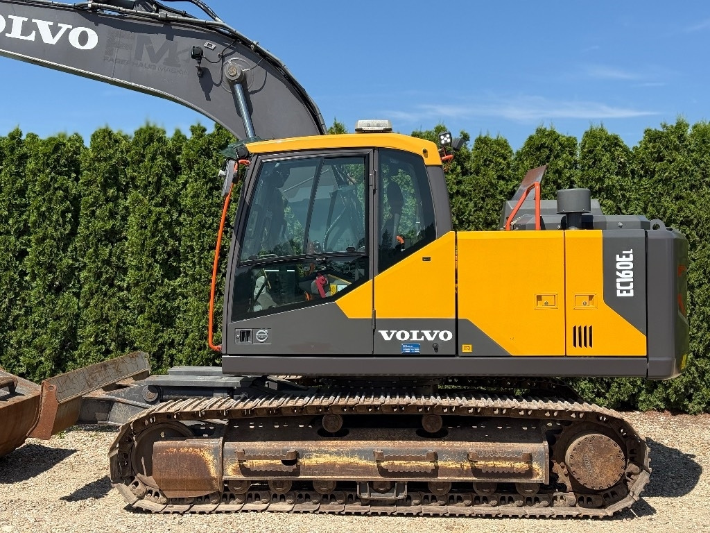 Volvo EC 160 EL - Lánctalpas kotró: 5 kép. Volvo EC 160 EL - Lánctalpas kotró: 5 kép.