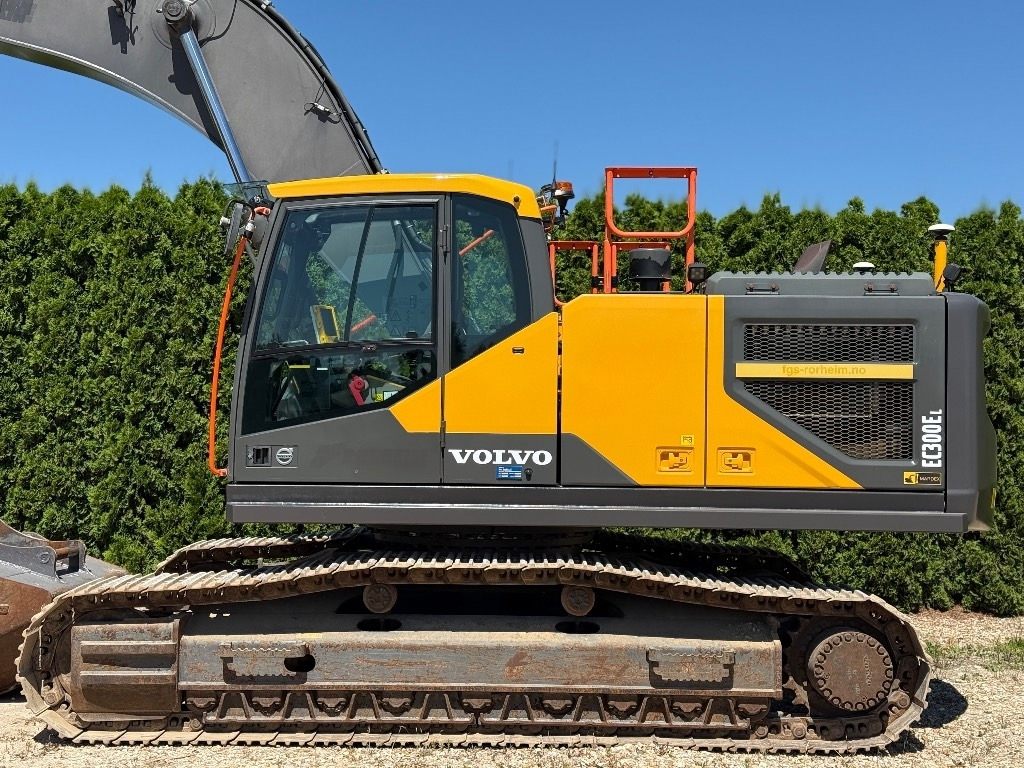 Volvo EC 300 EL - Lánctalpas kotró: 5 kép. Volvo EC 300 EL - Lánctalpas kotró: 5 kép.