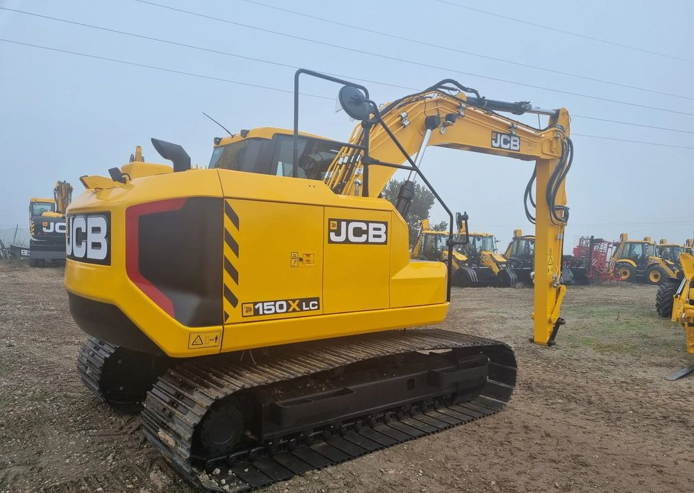 JCB 150X - Lánctalpas kotró: 4 kép. JCB 150X - Lánctalpas kotró: 4 kép.