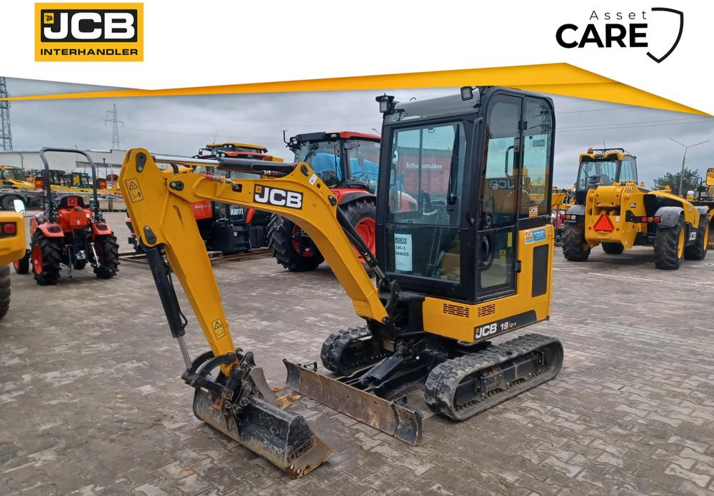 JCB 19C-1 - Lánctalpas kotró: 1 kép. JCB 19C-1 - Lánctalpas kotró: 1 kép.