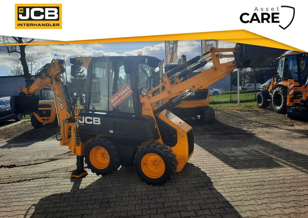 JCB 1CX - Kotrórakodó: 1 kép. JCB 1CX - Kotrórakodó: 1 kép.
