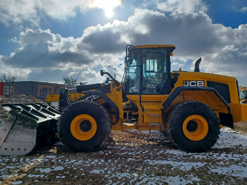 JCB 457 ZX - Gumikerekes homlokrakodó: 3 kép. JCB 457 ZX - Gumikerekes homlokrakodó: 3 kép.