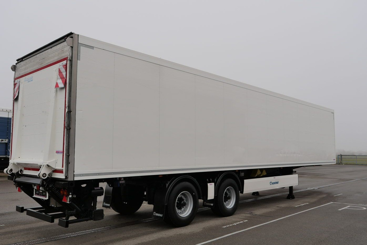 Krone SZ 18/CITY ZWANGSGELENKT / LBW 2 TO/MITSUBISHI - Félpótkocsi hűtős: 2 kép. Krone SZ 18/CITY ZWANGSGELENKT / LBW 2 TO/MITSUBISHI - Félpótkocsi hűtős: 2 kép.