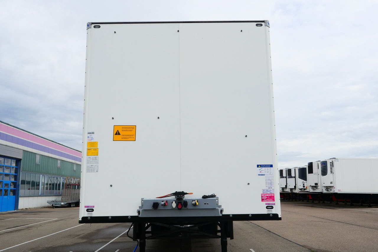 Schmitz Cargobull SKO 18/ LZG CITY /COOL V7 LBW /TRIDEC /FP 45 - Félpótkocsi dobozos: 5 kép. Schmitz Cargobull SKO 18/ LZG CITY /COOL V7 LBW /TRIDEC /FP 45 - Félpótkocsi dobozos: 5 kép.