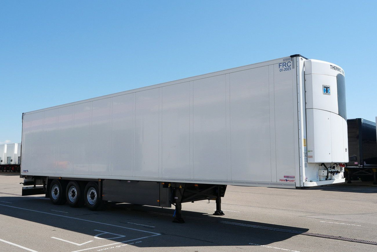 Schmitz Cargobull SKO 24/ THERMOKING SLXi300/ DOPPELSTOCK /BLUMEN - Félpótkocsi dobozos: 3 kép. Schmitz Cargobull SKO 24/ THERMOKING SLXi300/ DOPPELSTOCK /BLUMEN - Félpótkocsi dobozos: 3 kép.