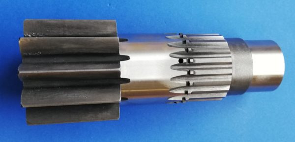 010170A Yanmar B25 Swing Motor Shaft - Fordító motor - Építőipari gépek: 3 kép. 010170A Yanmar B25 Swing Motor Shaft - Fordító motor - Építőipari gépek: 3 kép.