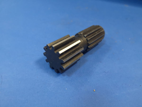 020220A Wałek silnika jazdy do Neuson 1402, Neuson 1502, Neuson 1200RDV, Atlas R404 - Hidraulikus motor - Építőipari gépek: 1 kép. 020220A Wałek silnika jazdy do Neuson 1402, Neuson 1502, Neuson 1200RDV, Atlas R404 - Hidraulikus motor - Építőipari gépek: 1 kép.