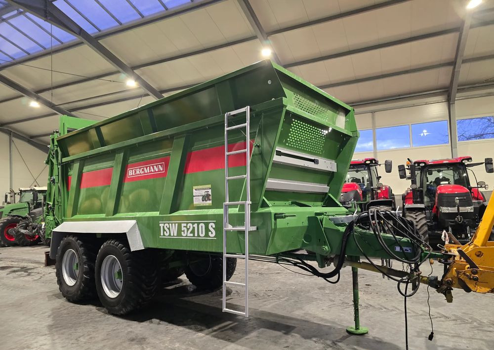 Bergmann TSW 5210 S - Szervestrágyaszóró: 1 kép. Bergmann TSW 5210 S - Szervestrágyaszóró: 1 kép.