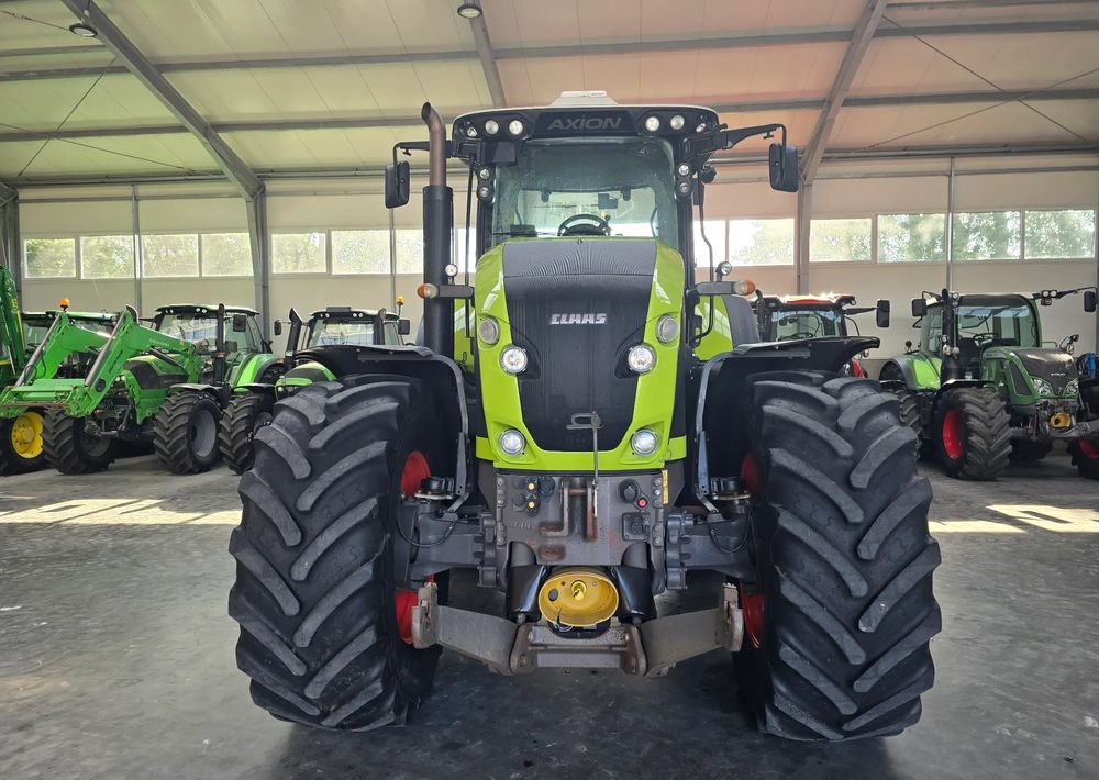 Claas Axion 940 - Traktor: 3 kép. Claas Axion 940 - Traktor: 3 kép.