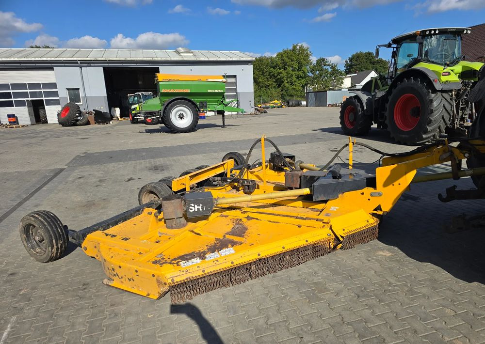 Inny Mac Connell 460. - Fűkasza: 4 kép. Inny Mac Connell 460. - Fűkasza: 4 kép.