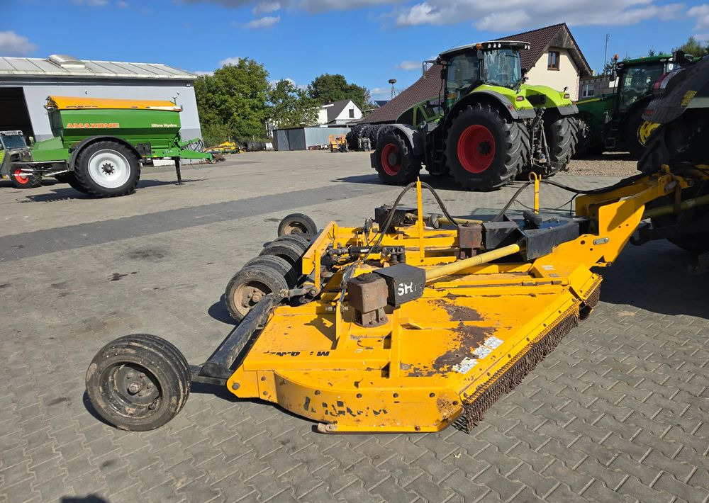 Inny Mac Connell 460. - Fűkasza: 5 kép. Inny Mac Connell 460. - Fűkasza: 5 kép.
