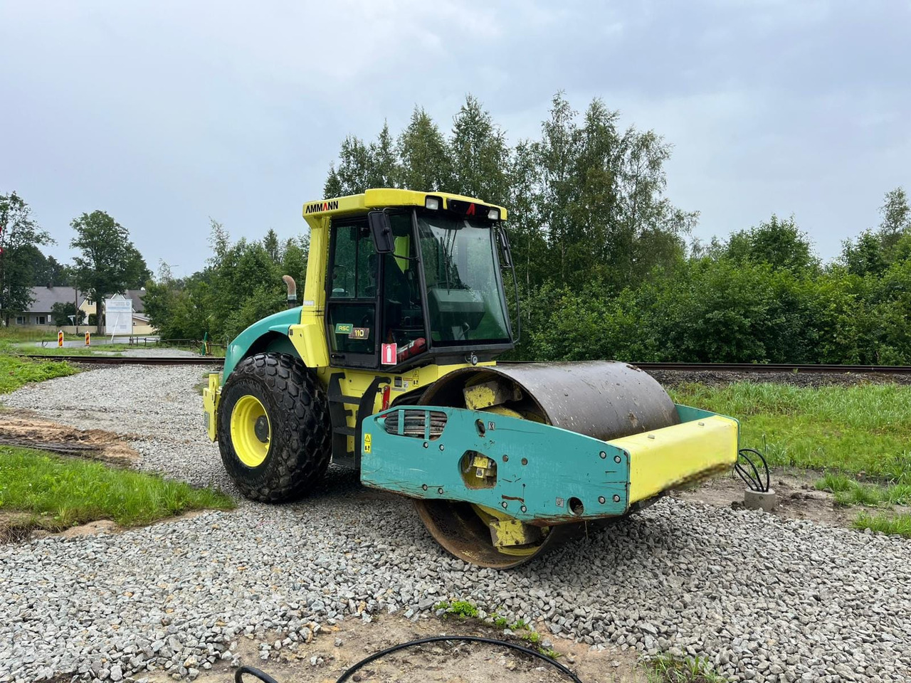 AMMANN ASC110 - Úthenger: 2 kép. AMMANN ASC110 - Úthenger: 2 kép.