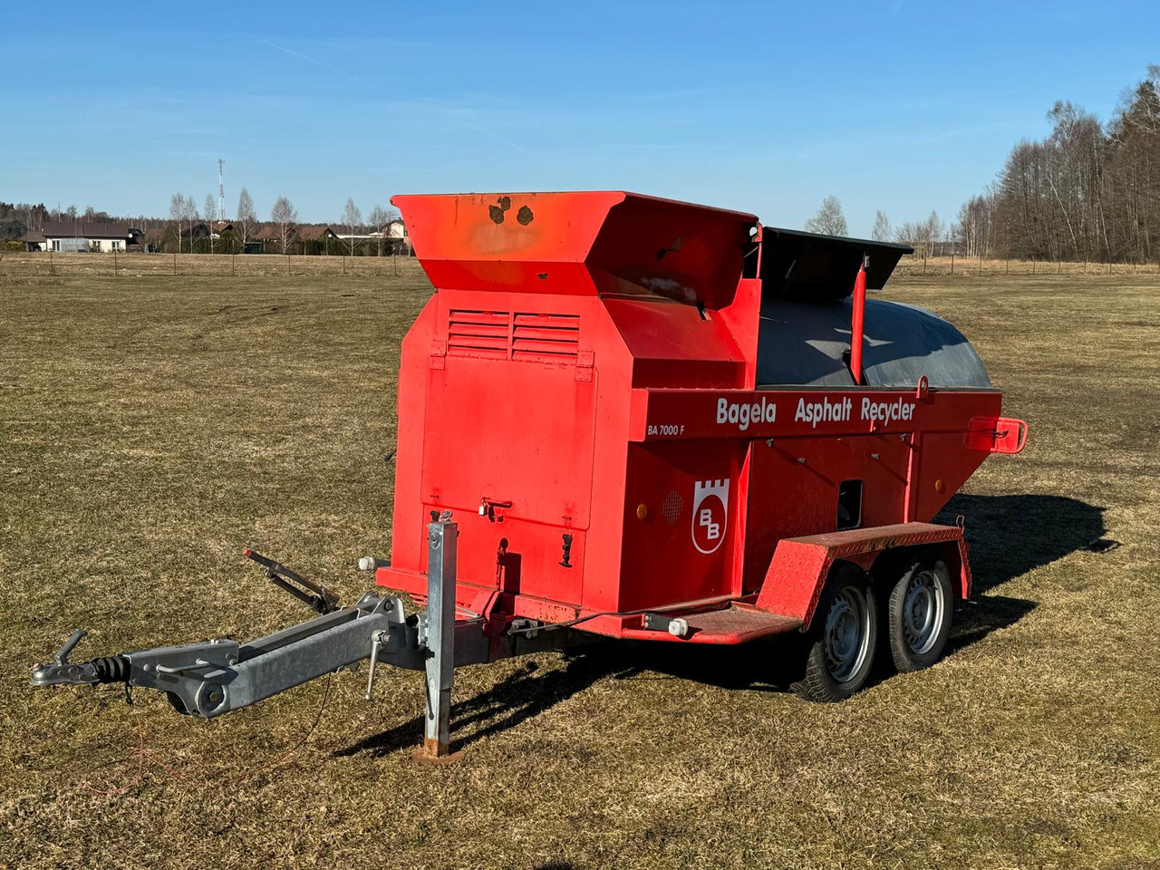 Bagela BA7000 F - Aszfaltozó gép: 1 kép. Bagela BA7000 F - Aszfaltozó gép: 1 kép.