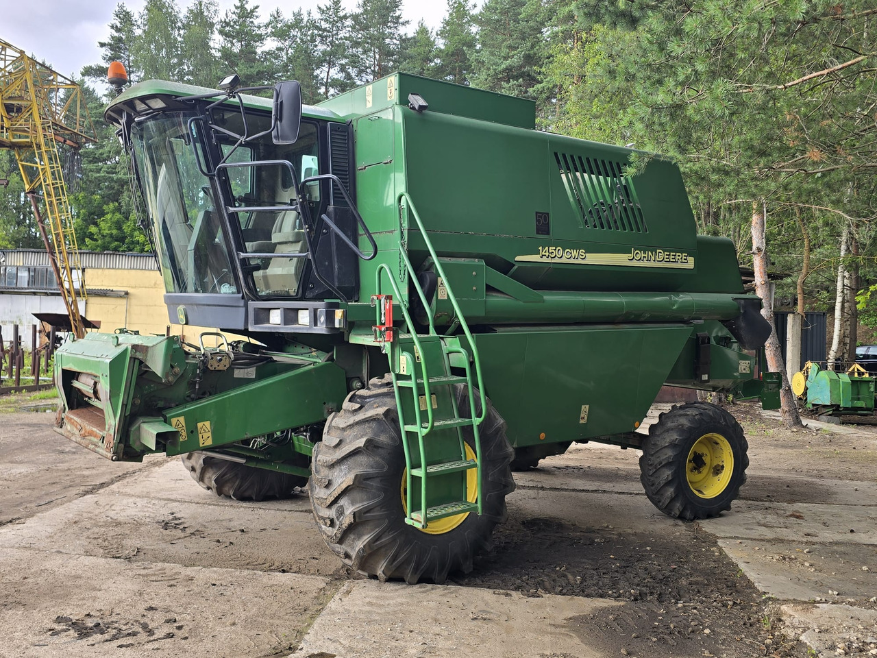 JOHN DEERE 1450 CWS - Kombájn: 1 kép. JOHN DEERE 1450 CWS - Kombájn: 1 kép.