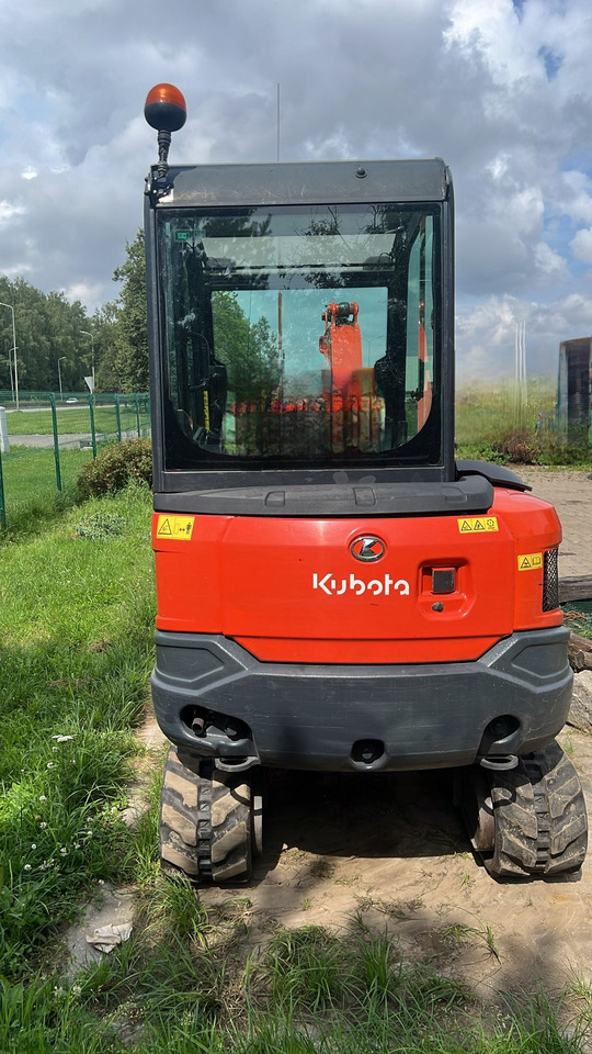 KUBOTA KX027-4 - Minikotró: 3 kép. KUBOTA KX027-4 - Minikotró: 3 kép.
