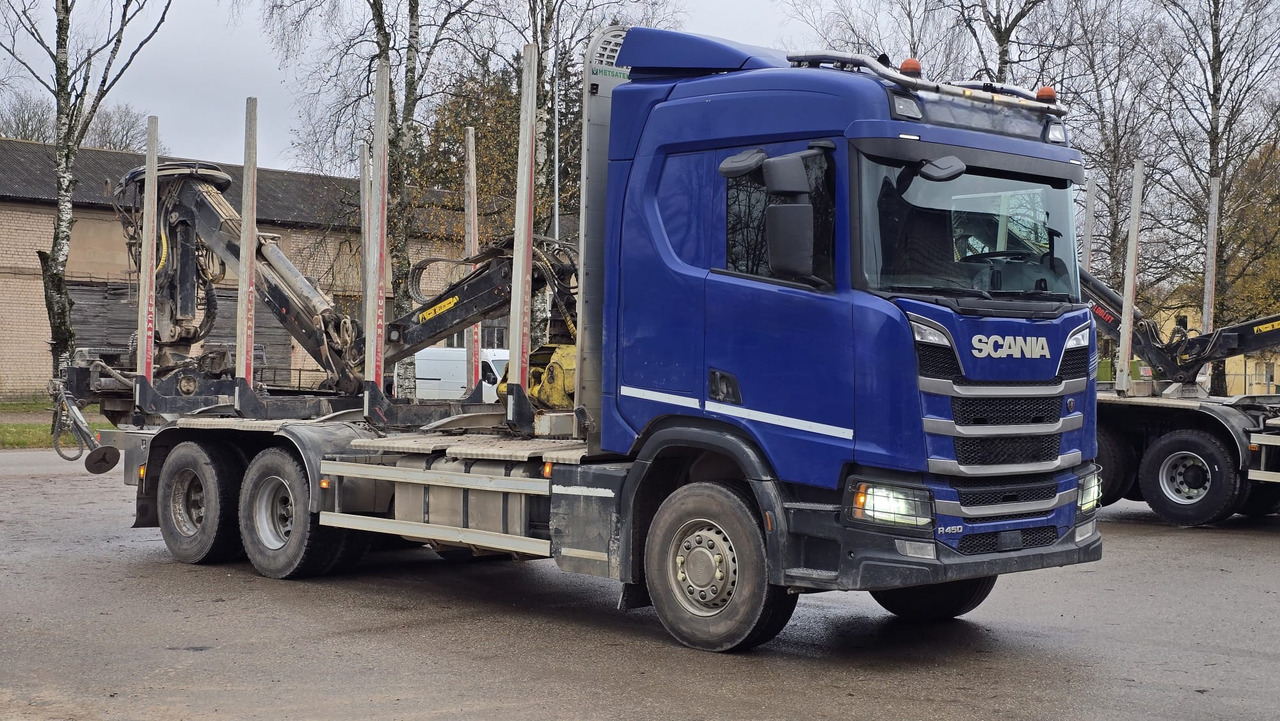 SCANIA R450 - Rönkszállító teherautó, Darus autó: 2 kép. SCANIA R450 - Rönkszállító teherautó, Darus autó: 2 kép.