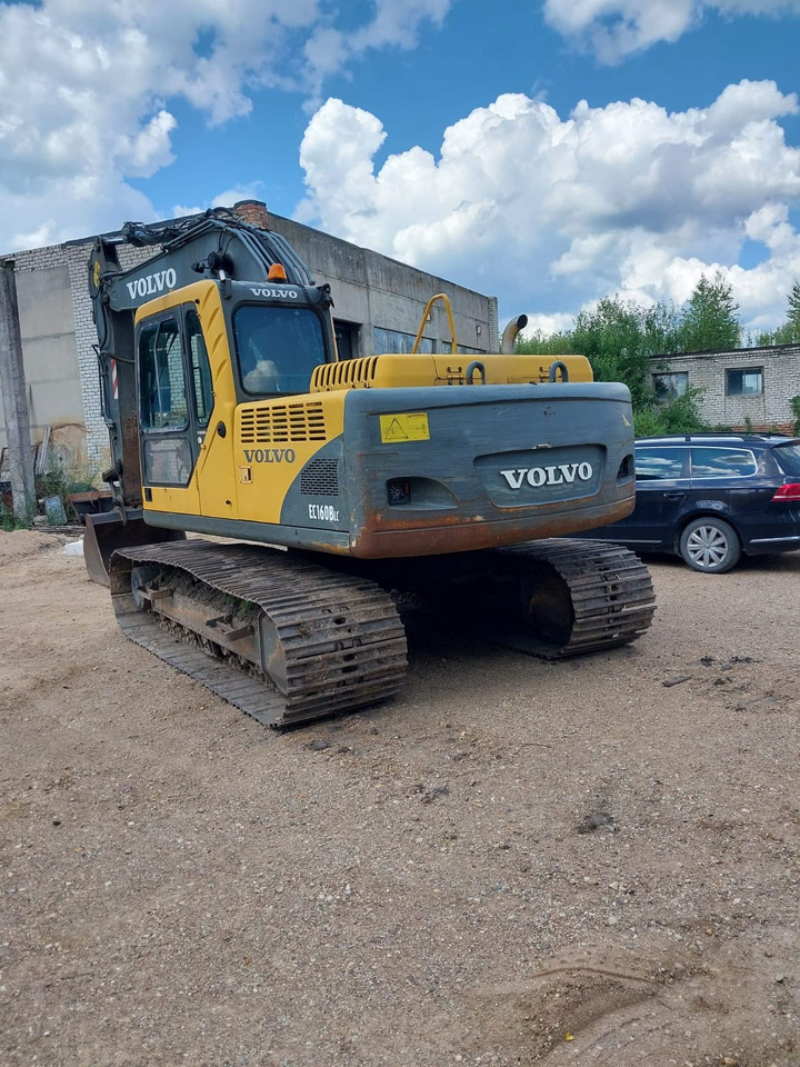 VOLVO EC160B CL - Lánctalpas kotró: 3 kép. VOLVO EC160B CL - Lánctalpas kotró: 3 kép.
