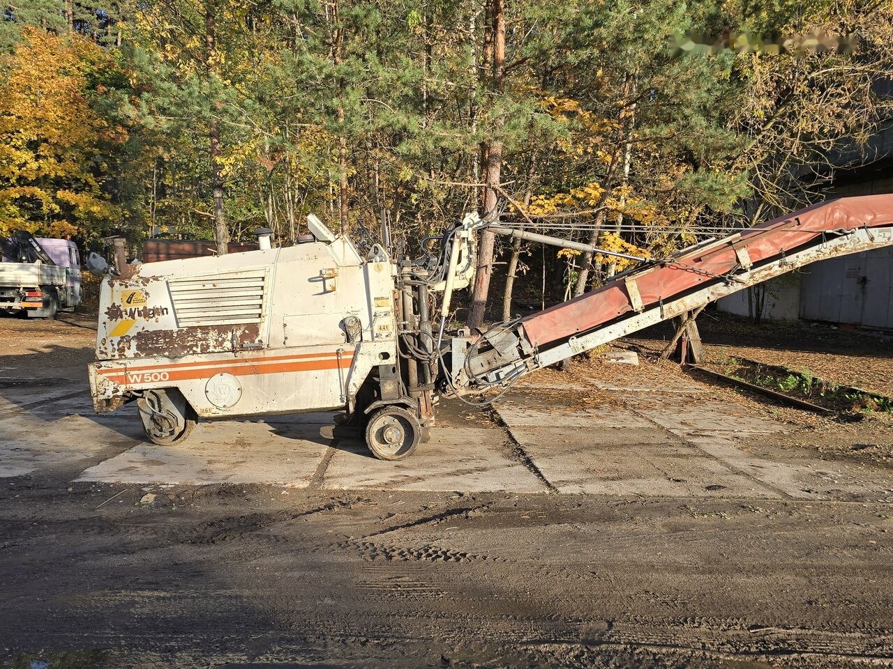 Wirtgen W500 - Aszfaltmaró: 5 kép. Wirtgen W500 - Aszfaltmaró: 5 kép.