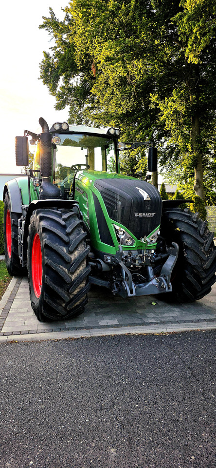 Fendt 933 S4 Profi Plus - Traktor: 4 kép. Fendt 933 S4 Profi Plus - Traktor: 4 kép.