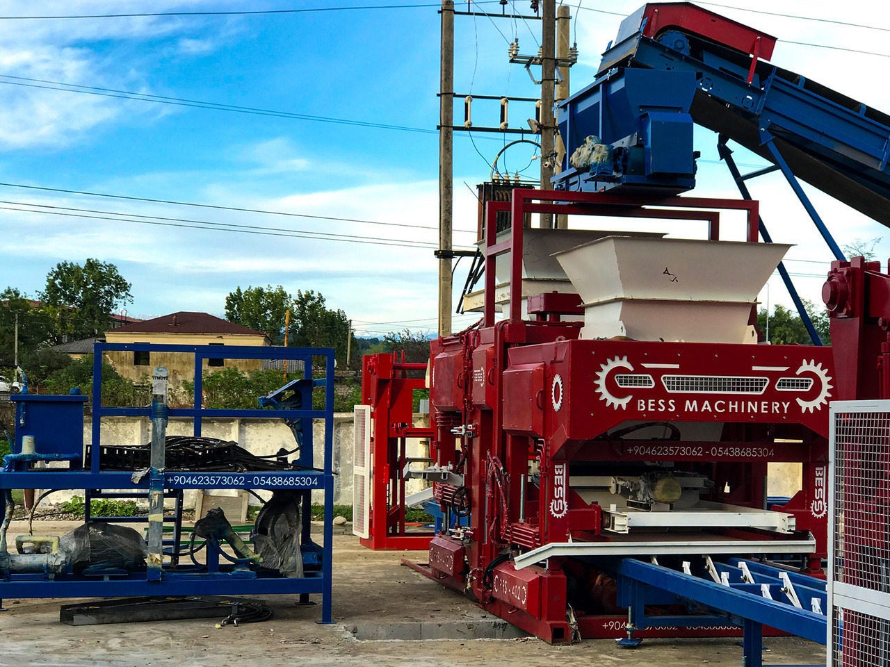 Automatic Paving Block Machine | PRS-402 - Betonelem gyártó gép: 3 kép. Automatic Paving Block Machine | PRS-402 - Betonelem gyártó gép: 3 kép.