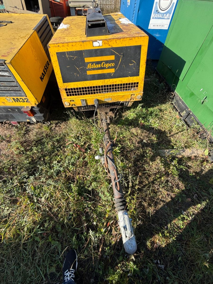 Atlas Copco - Légkompresszor: 4 kép. Atlas Copco - Légkompresszor: 4 kép.
