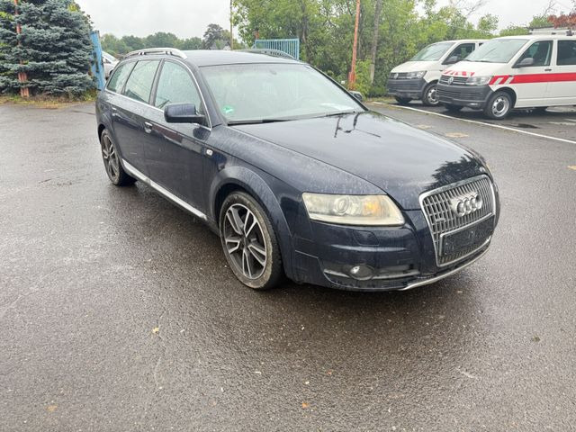 Audi A6 Allroad quattro 3.0 TDI - Kombi: 2 kép. Audi A6 Allroad quattro 3.0 TDI - Kombi: 2 kép.