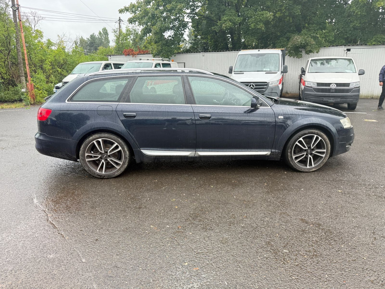 Audi A6 Allroad quattro 3.0 TDI - Kombi: 5 kép. Audi A6 Allroad quattro 3.0 TDI - Kombi: 5 kép.