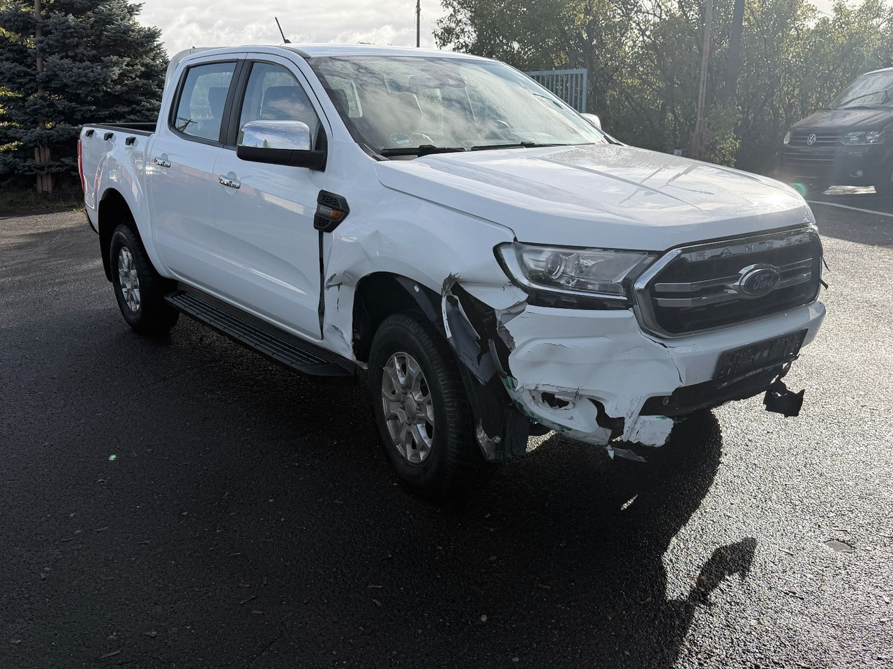 Ford Ranger XLT Doppelkabine 4x4 - Terepjáró/ SUV: 1 kép. Ford Ranger XLT Doppelkabine 4x4 - Terepjáró/ SUV: 1 kép.