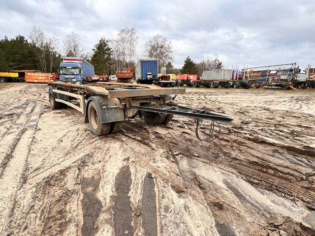 Hüffermann HAR 1870 L Schlitten - Abrollanhänger - Multiliftes/ Konténerszállító pótkocsi: 1 kép. Hüffermann HAR 1870 L Schlitten - Abrollanhänger - Multiliftes/ Konténerszállító pótkocsi: 1 kép.