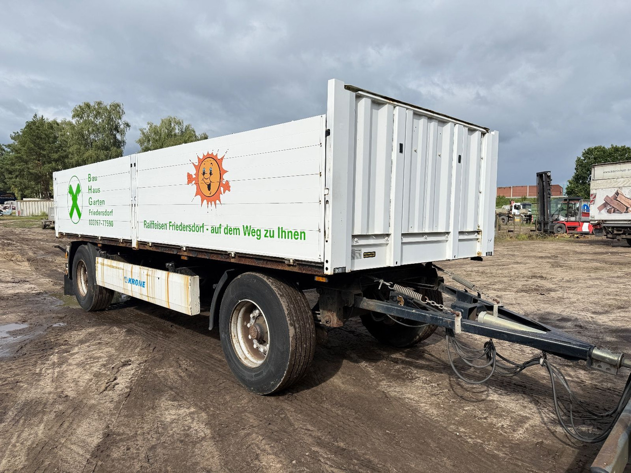 Krone AZ - Platós pótkocsi: 1 kép. Krone AZ - Platós pótkocsi: 1 kép.