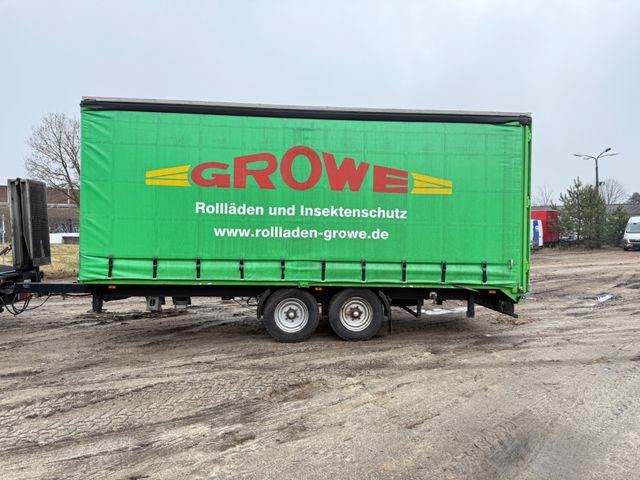 Krukenmeier TLPS 11 Schiebeplanen - Ponyvás pótkocsi: 3 kép. Krukenmeier TLPS 11 Schiebeplanen - Ponyvás pótkocsi: 3 kép.