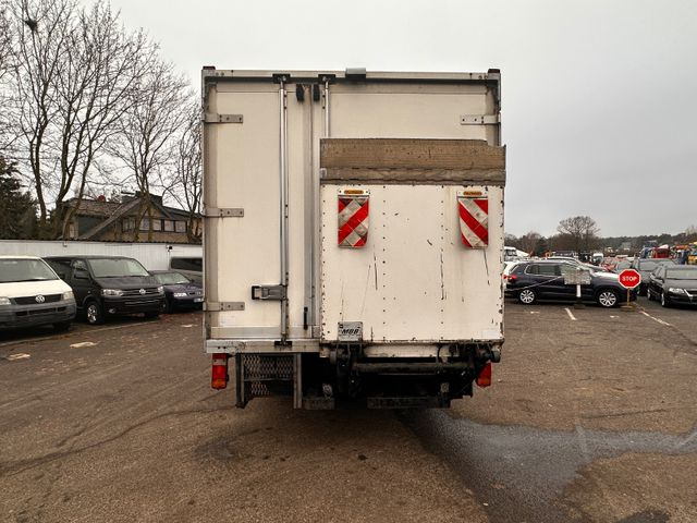 MAN TGL 8.180 Kühlkoffer Lbw - Hűtős teherautó: 4 kép. MAN TGL 8.180 Kühlkoffer Lbw - Hűtős teherautó: 4 kép.