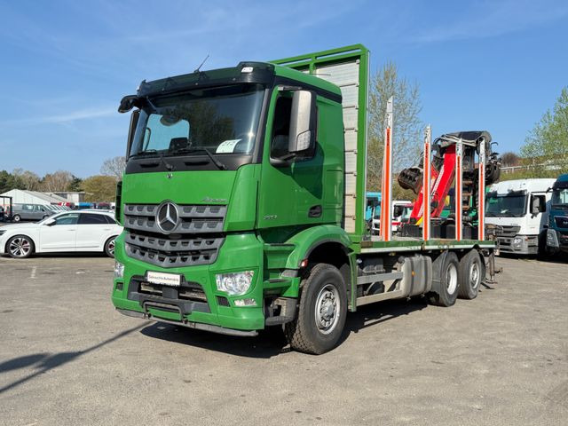 Mercedes-Benz Actros 2571 Holztransporter mit Kran - Rönkszállító teherautó, Darus autó: 3 kép. Mercedes-Benz Actros 2571 Holztransporter mit Kran - Rönkszállító teherautó, Darus autó: 3 kép.