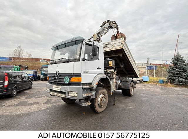 Mercedes-Benz Atego 1828 4x4 Kipper-Kran Atlas - Billenőplatós teherautó, Darus autó: 1 kép. Mercedes-Benz Atego 1828 4x4 Kipper-Kran Atlas - Billenőplatós teherautó, Darus autó: 1 kép.