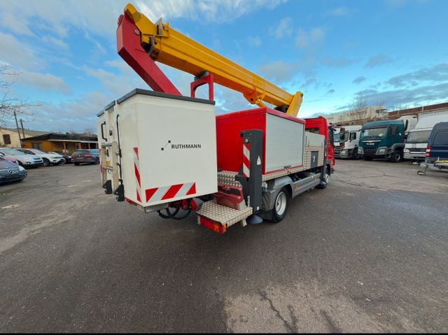 Mercedes-Benz Atego 816 2 4-Zyl. 4x2 Hebebühne - Emelőkosaras teherautó: 4 kép. Mercedes-Benz Atego 816 2 4-Zyl. 4x2 Hebebühne - Emelőkosaras teherautó: 4 kép.