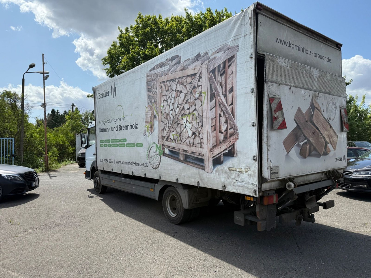 Mercedes-Benz Atego 817 - Ponyvás teherautó: 5 kép. Mercedes-Benz Atego 817 - Ponyvás teherautó: 5 kép.