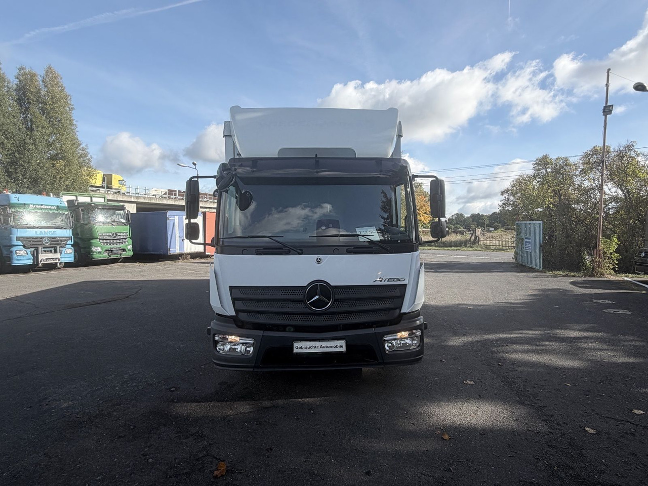 Mercedes-Benz Atego 821 Klima Lbw Tempoamt - Ponyvás teherautó: 1 kép. Mercedes-Benz Atego 821 Klima Lbw Tempoamt - Ponyvás teherautó: 1 kép.